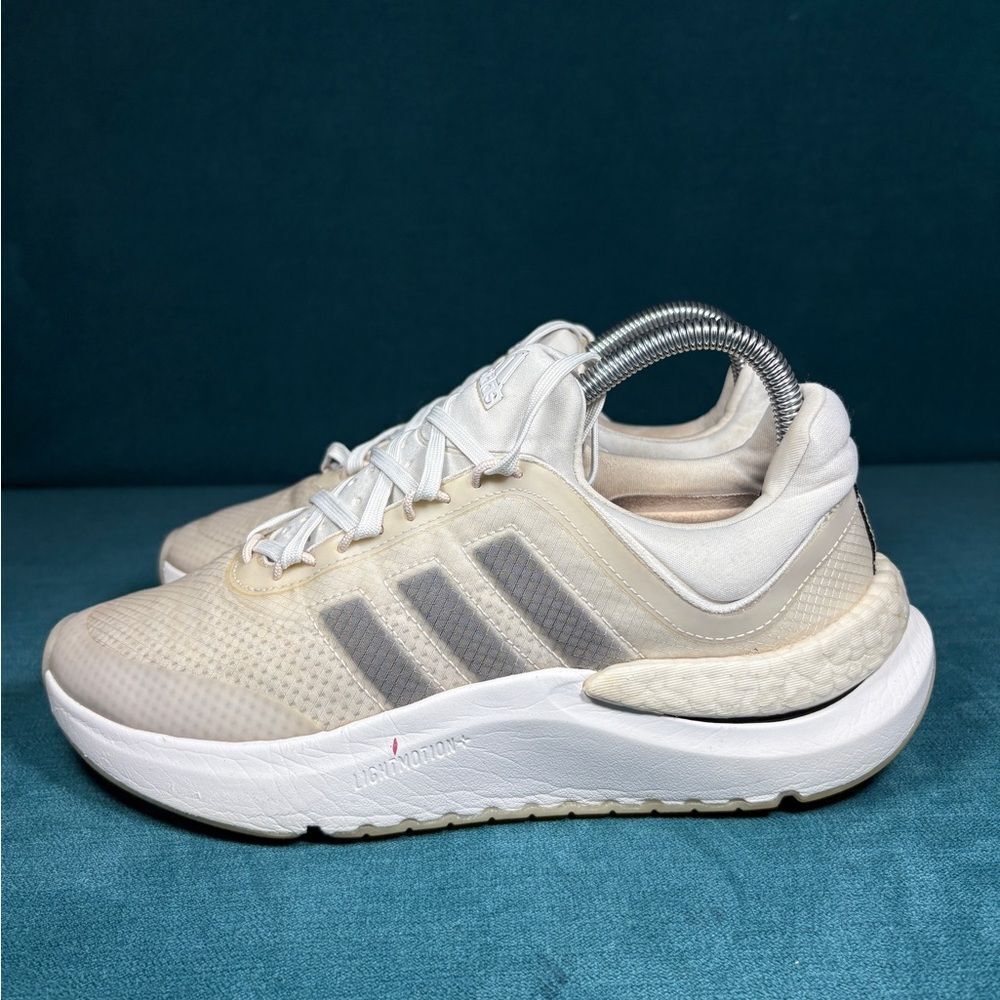 Adidas ZNSARA Cloud White/ Core Black Size 7.5